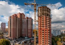Доля новостроек по эскроу превысила объем строительства по старым правилам