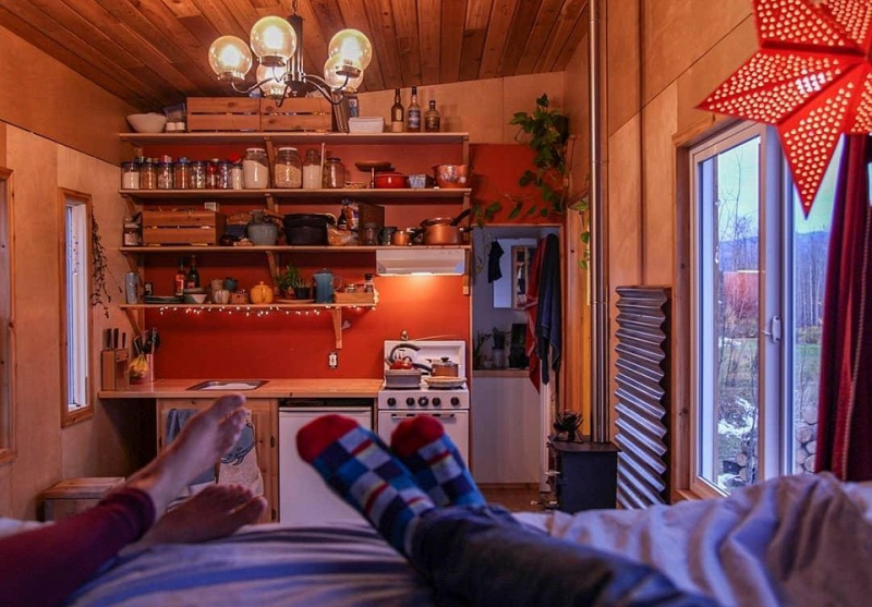 6 маленьких домиков с уютными интерьерами, в которых хочется провести новогодние каникулы